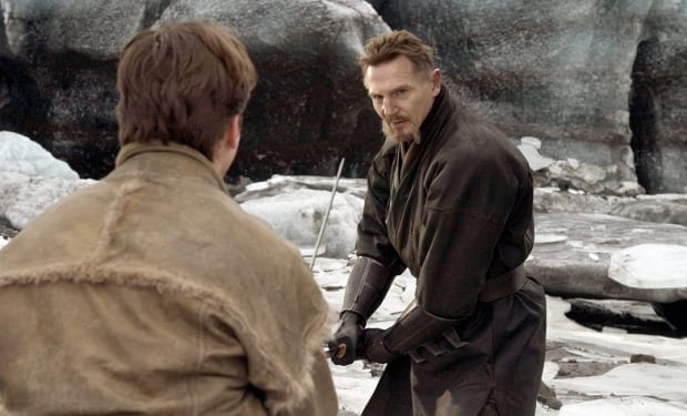 ARROW | Liam Neeson comenta que aceitaria interpretar o personagem na série de TV