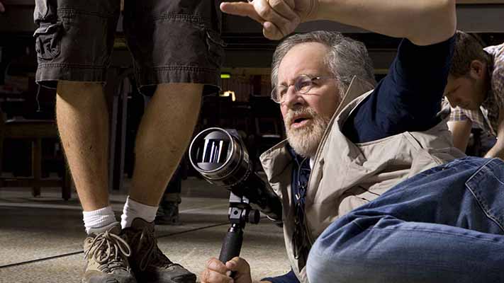 093 - Spielberg no chão