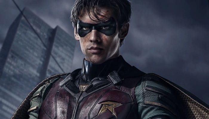 Imagem do Robin na série Titans