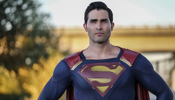 Imagem de Tyler Hoechlin como o Superman na série Supergirl