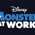 Logo da série do Disney+ monsters at work - monstros no trabalho
