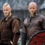 Ragnar e Bjorn em Vikings